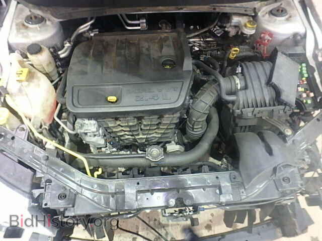 2010 CHRYSLER SEBRING - VIN: 1C3CC4FB2AN192809 - Фото 7