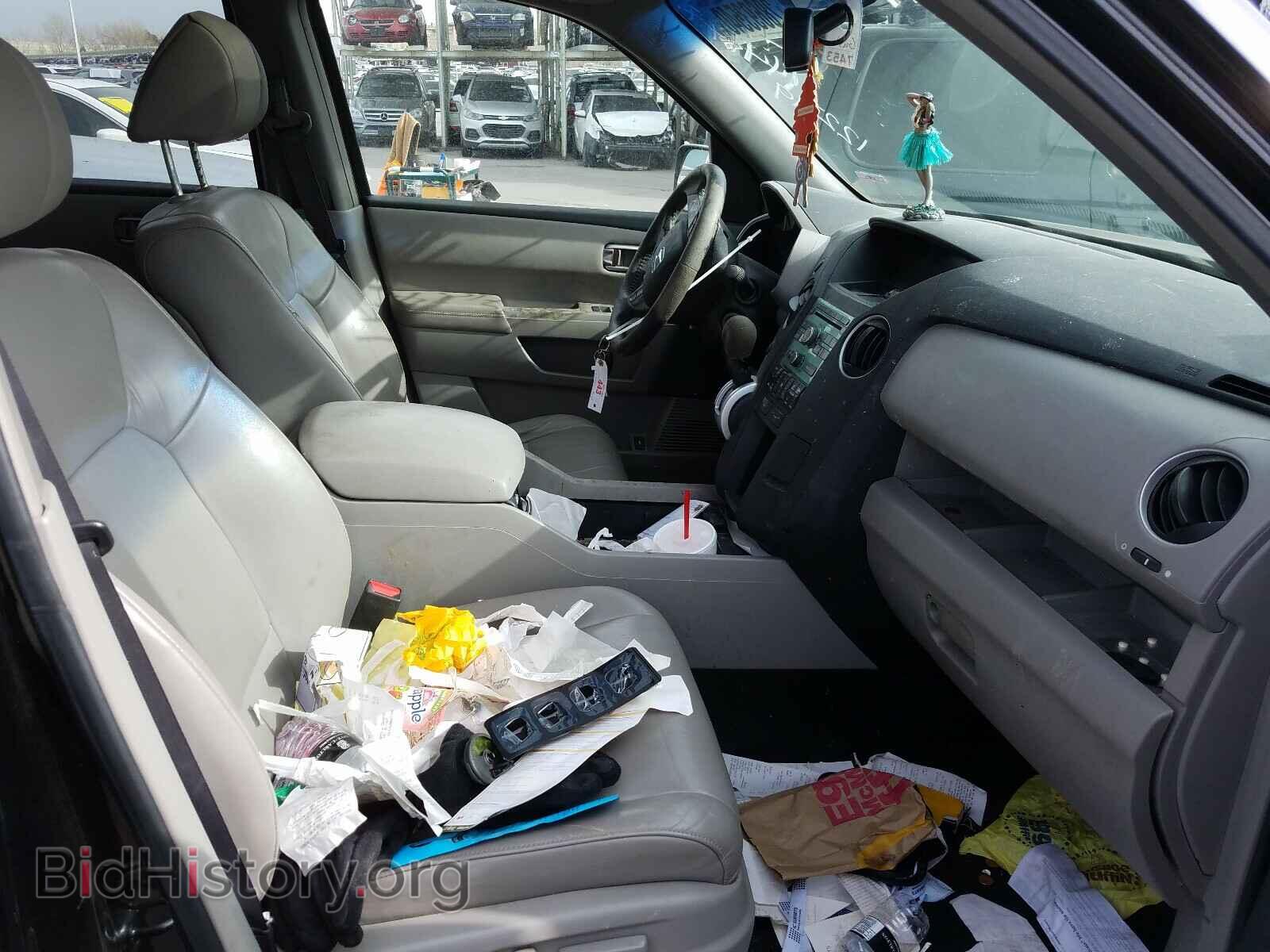 2009 HONDA PILOT - VIN: 5FNYF485X9B048256 - Фото 5