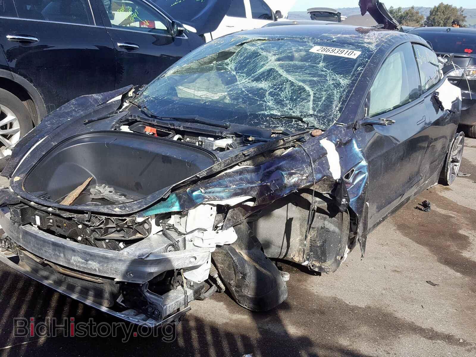 2018 TESLA MODEL 3 - VIN: 5YJ3E1EA6JF162255 - Photo 2
