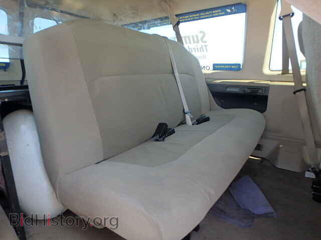2010 FORD ECONOLINE - VIN: 1FBNE3BL6ADA19425 - Photo 9