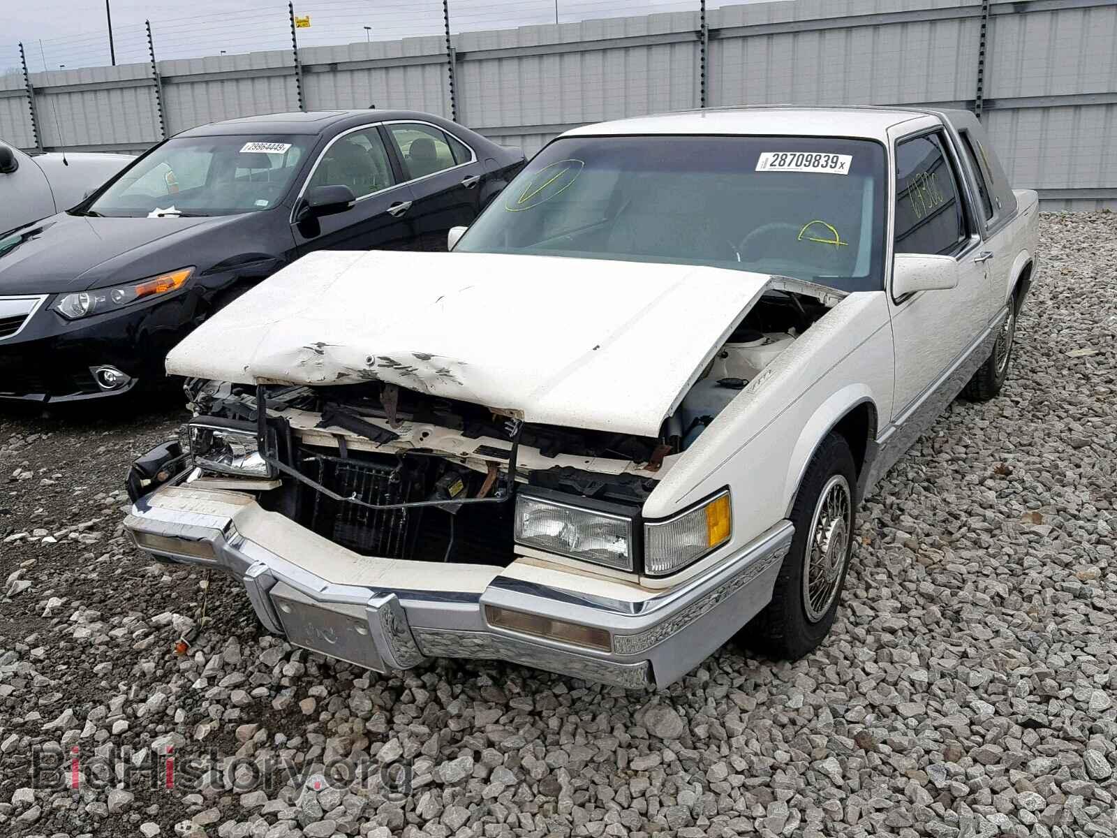 1991 CADILLAC DEVILLE - VIN: 1G6CD13B6M4217221 - Фото 2