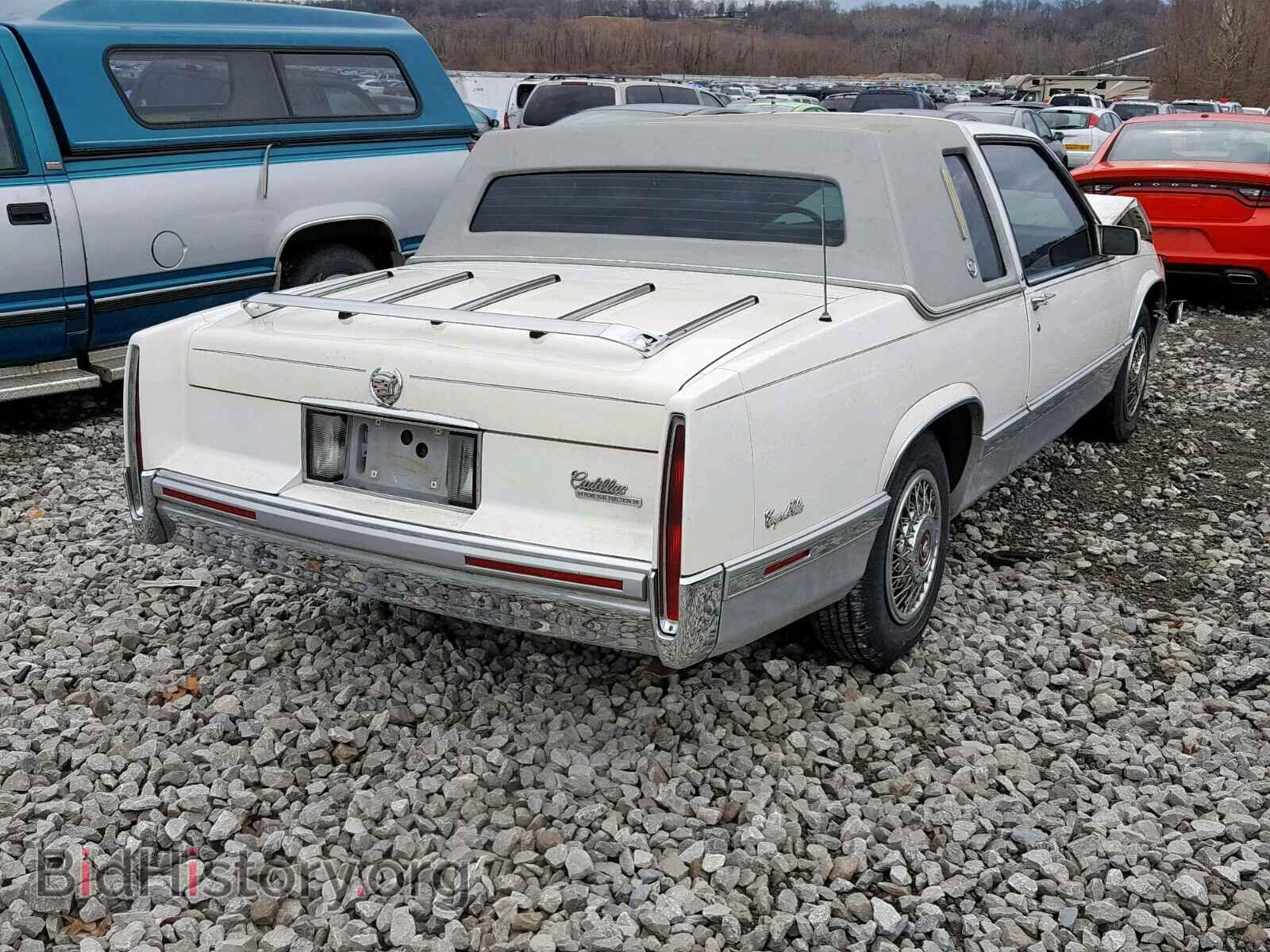 1991 CADILLAC DEVILLE - VIN: 1G6CD13B6M4217221 - Фото 4