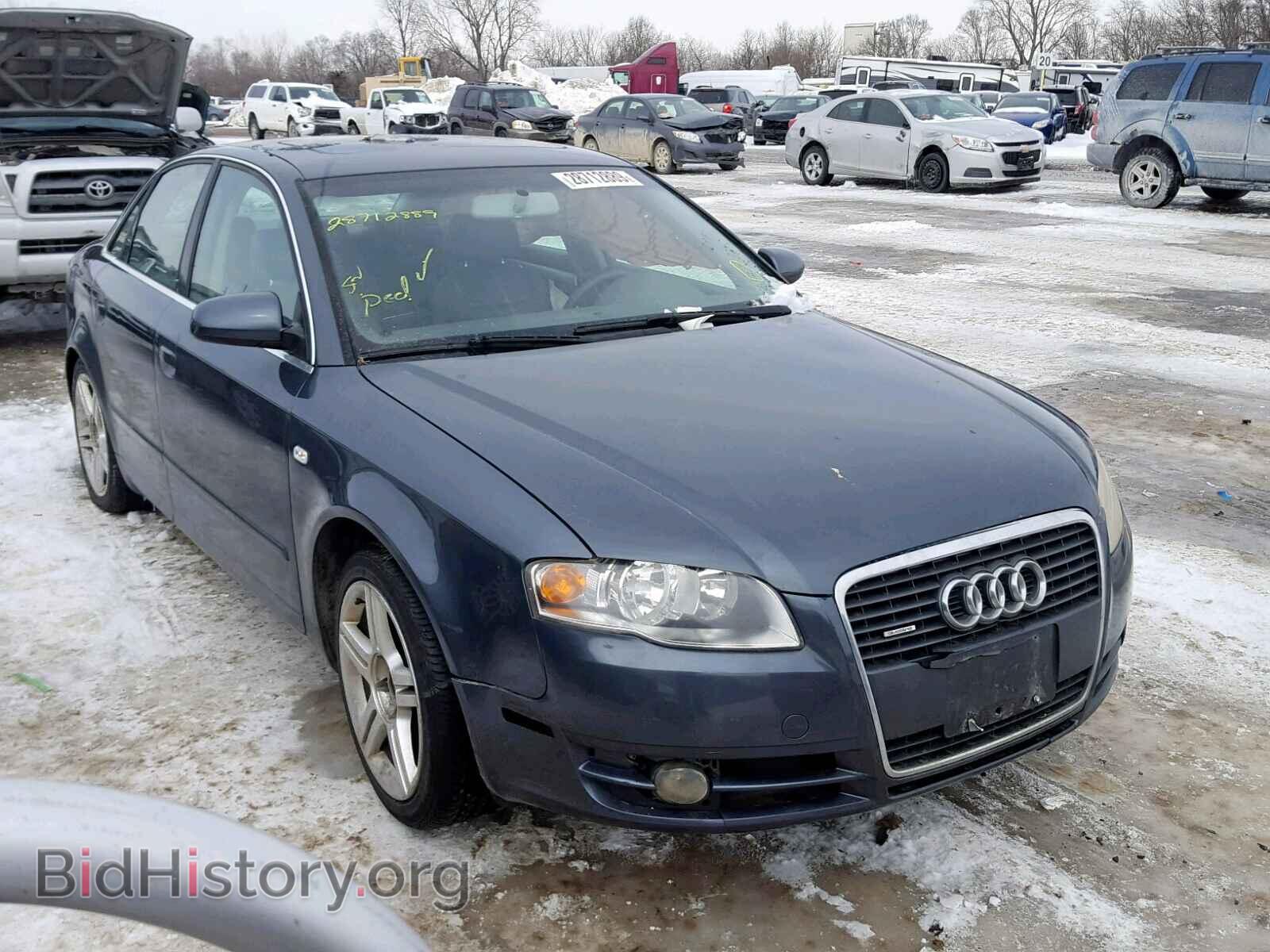 Photo  - AUDI A4 2005