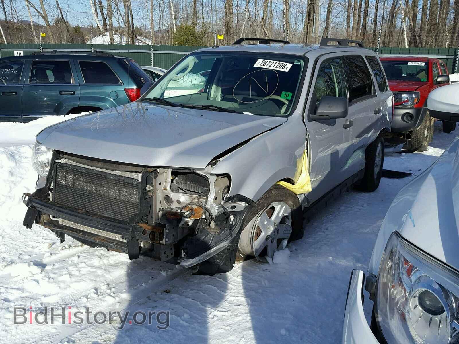 2009 FORD ESCAPE - VIN: 1FMCU49389KD03661 - Фото 2