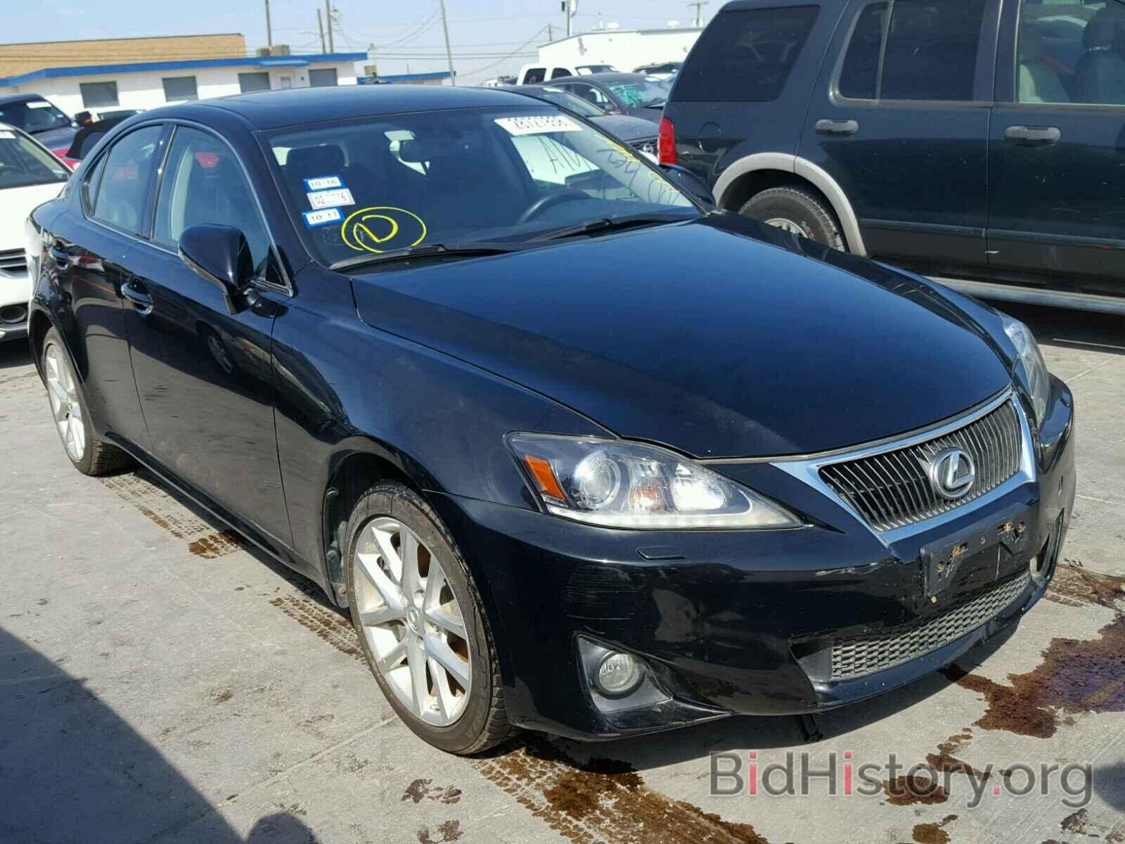 Photo JTHCE5C23B5001768 - LEXUS IS350 2011