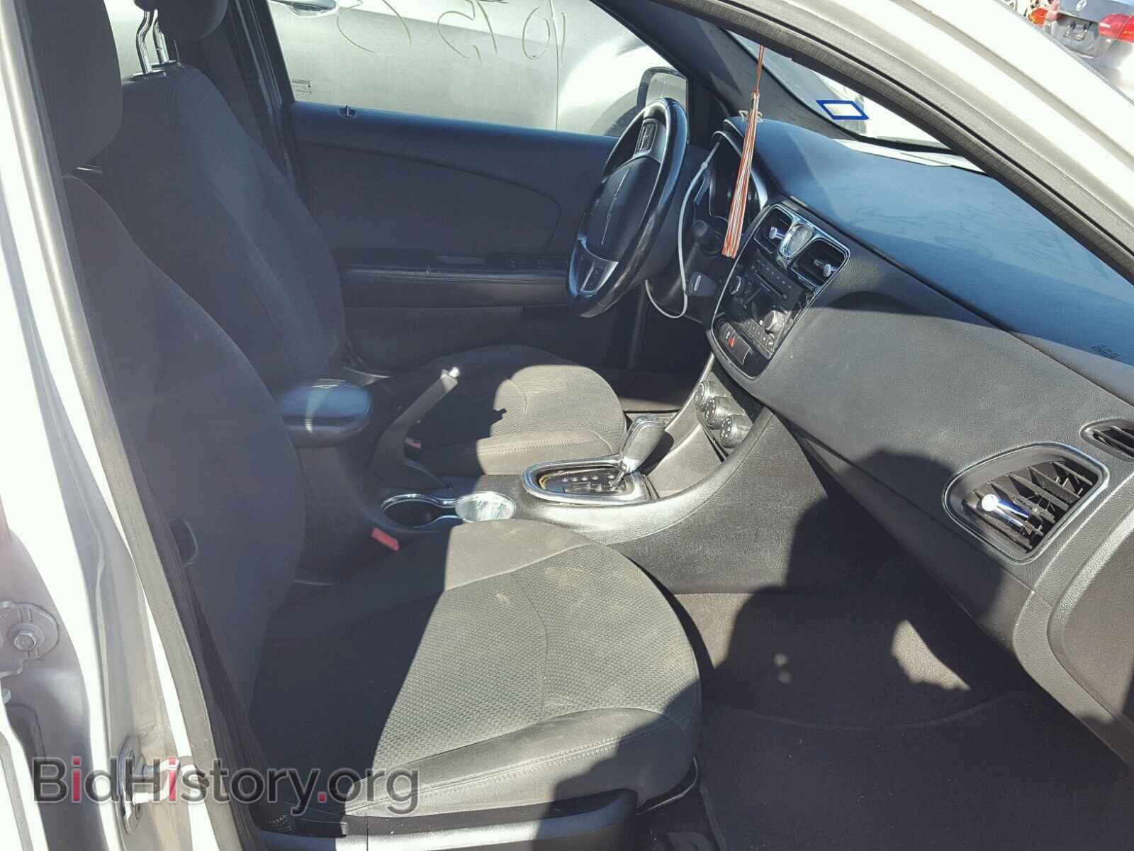 2012 CHRYSLER 200 - VIN: 1C3CCBBB6CN175850 - Фото 5