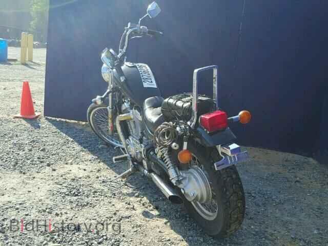 1994 SUZUKI CYCLE VS - VIN: JS1VS52AXR2104512 - Photo 3