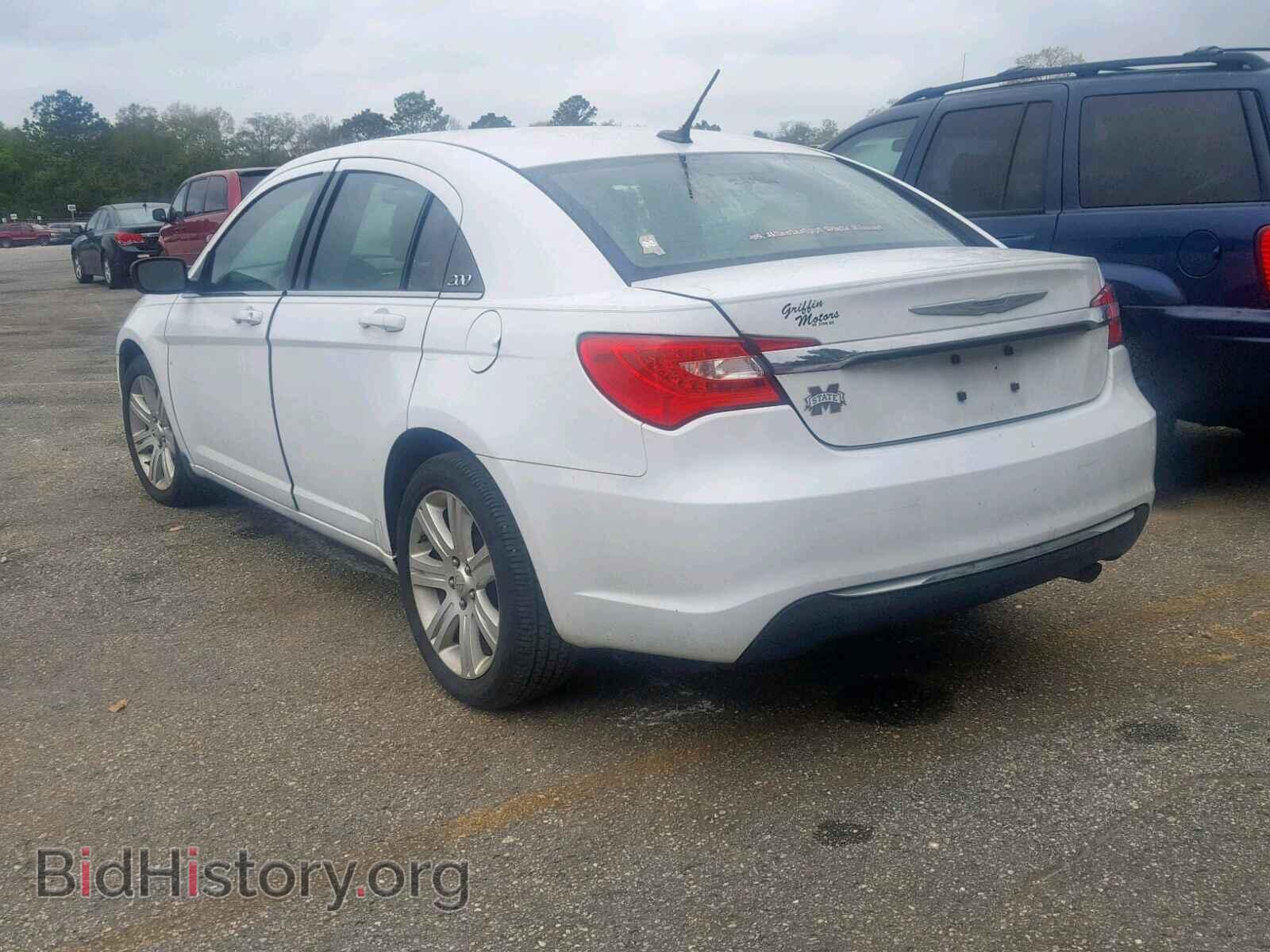 2013 CHRYSLER 200 - VIN: 1C3CCBAB4DN698190 - Photo 3
