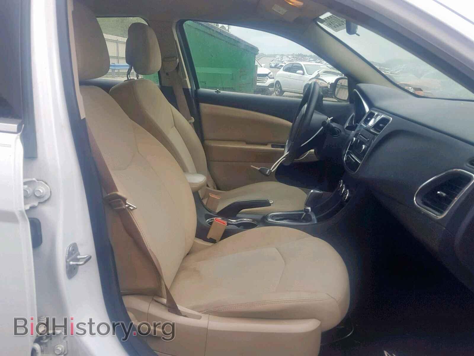 2013 CHRYSLER 200 - VIN: 1C3CCBAB4DN698190 - Photo 5