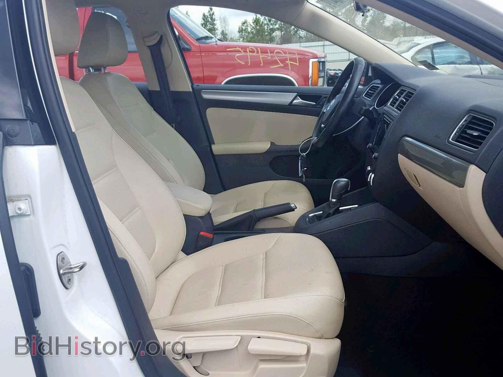 2017 VOLKSWAGEN JETTA - VIN: 3VWDB7AJ4HM201112 - Фото 5