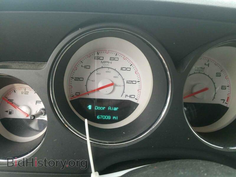 2013 Dodge CHALLENGER (VIN 2C3CDYAG4DH569712) — photo 8 of 10