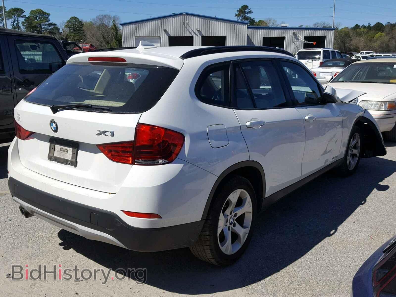 2014 BMW X1 - VIN: WBAVM1C57EVW52581 - Фото 4