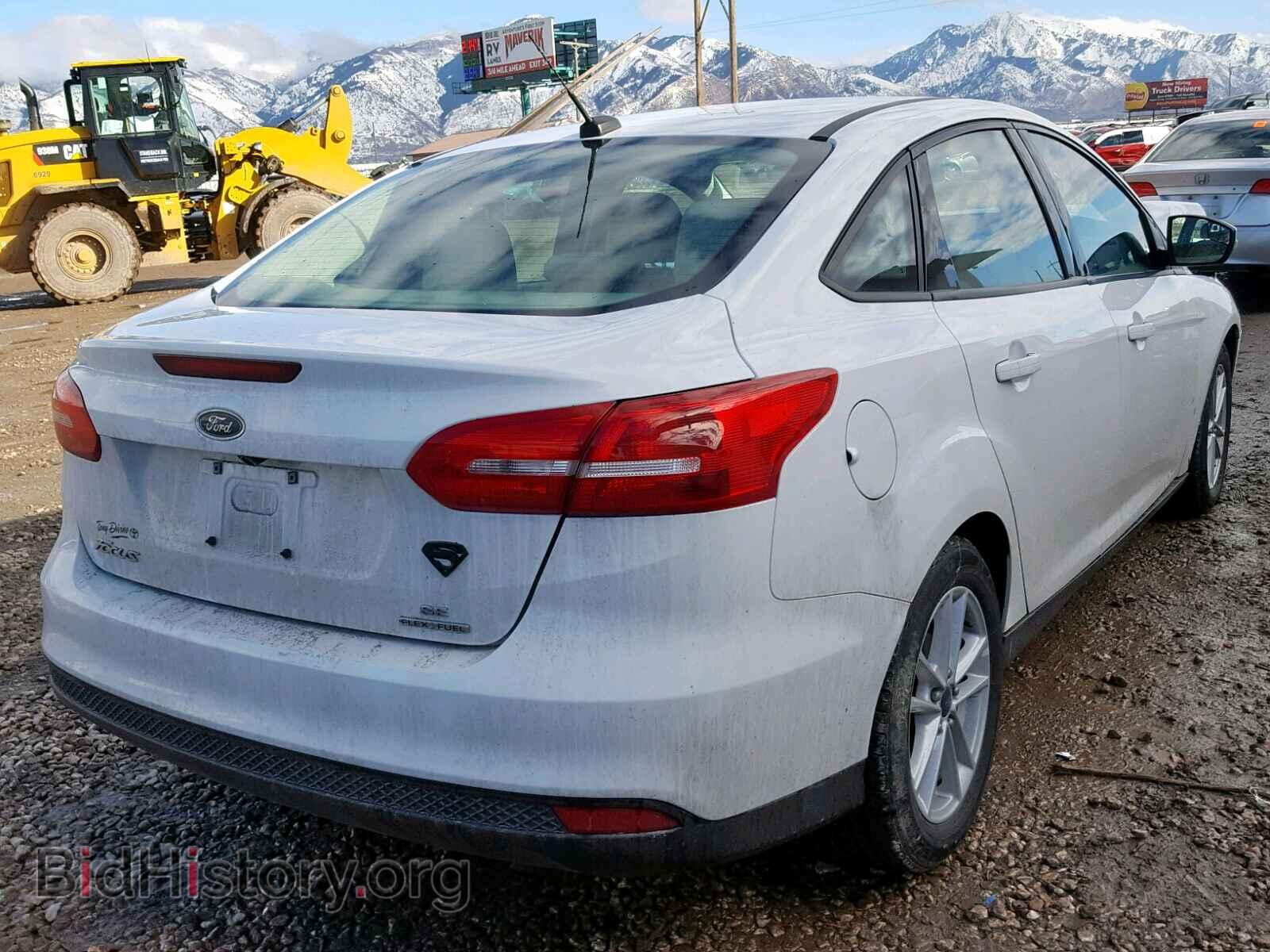 2015 FORD FOCUS SE - VIN: 1FADP3F26FL206430 - Фото 4