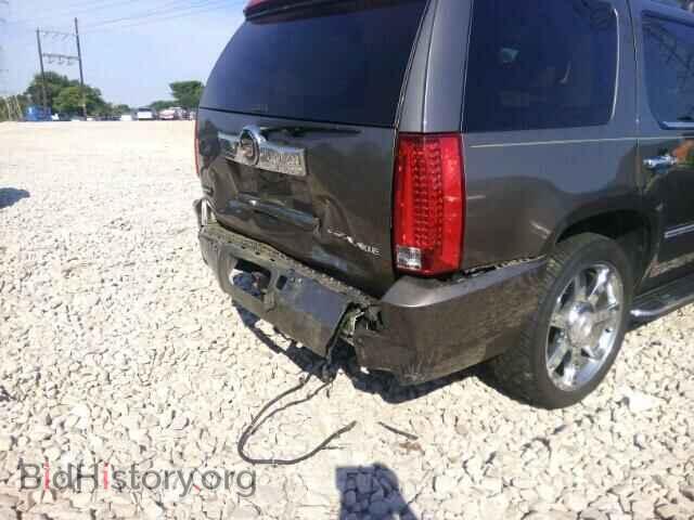 2011 CADILLAC ESCALADE - VIN: 1GYS4BEF9BR391891 - Фото 10