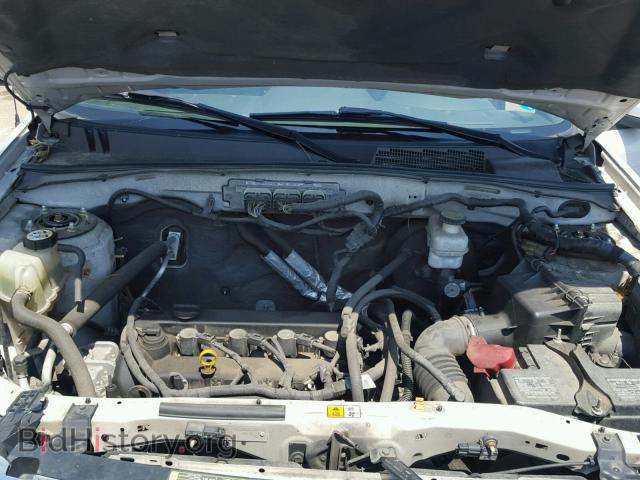 2009 FORD ESCAPE - VIN: 1FMCU047X9KC59164 - Фото 7