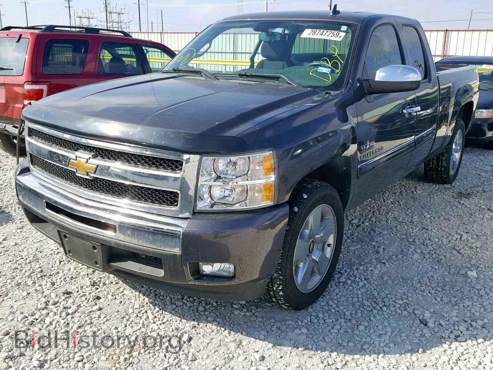 2010 CHEVROLET SILVERADO - VIN: 1GCSCSE00AZ207621 - Фото 2
