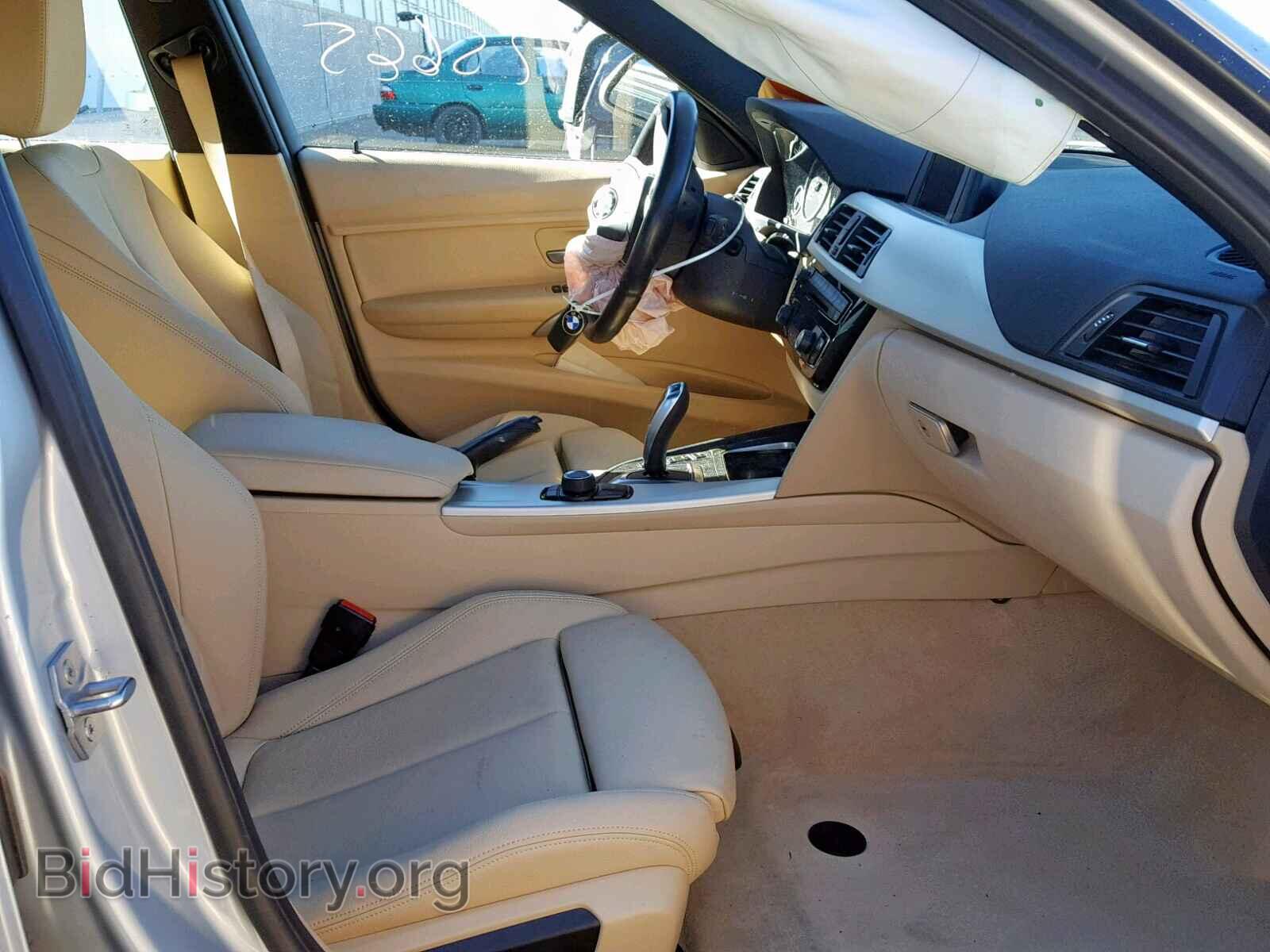 2016 BMW 3 SERIES - VIN: WBA8E5G51GNU21643 - Фото 5