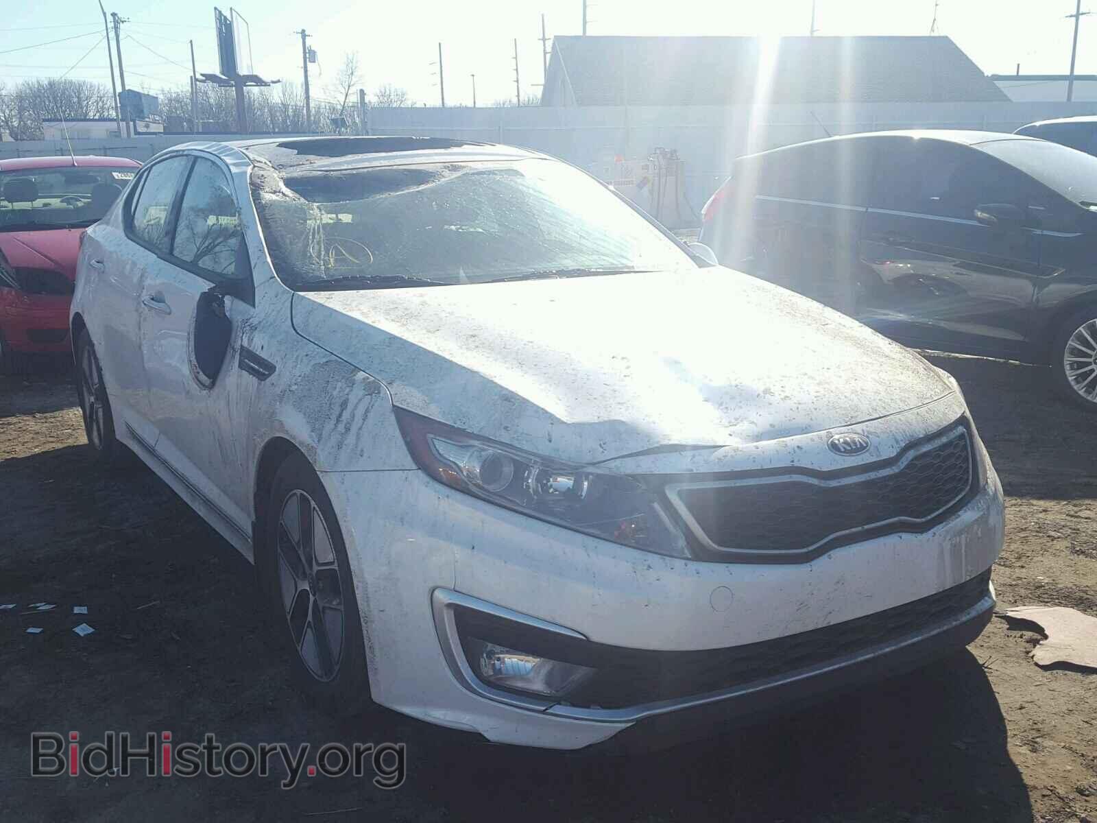 Фотография KNAGM4AD5D5056744 - KIA OPTIMA 2013