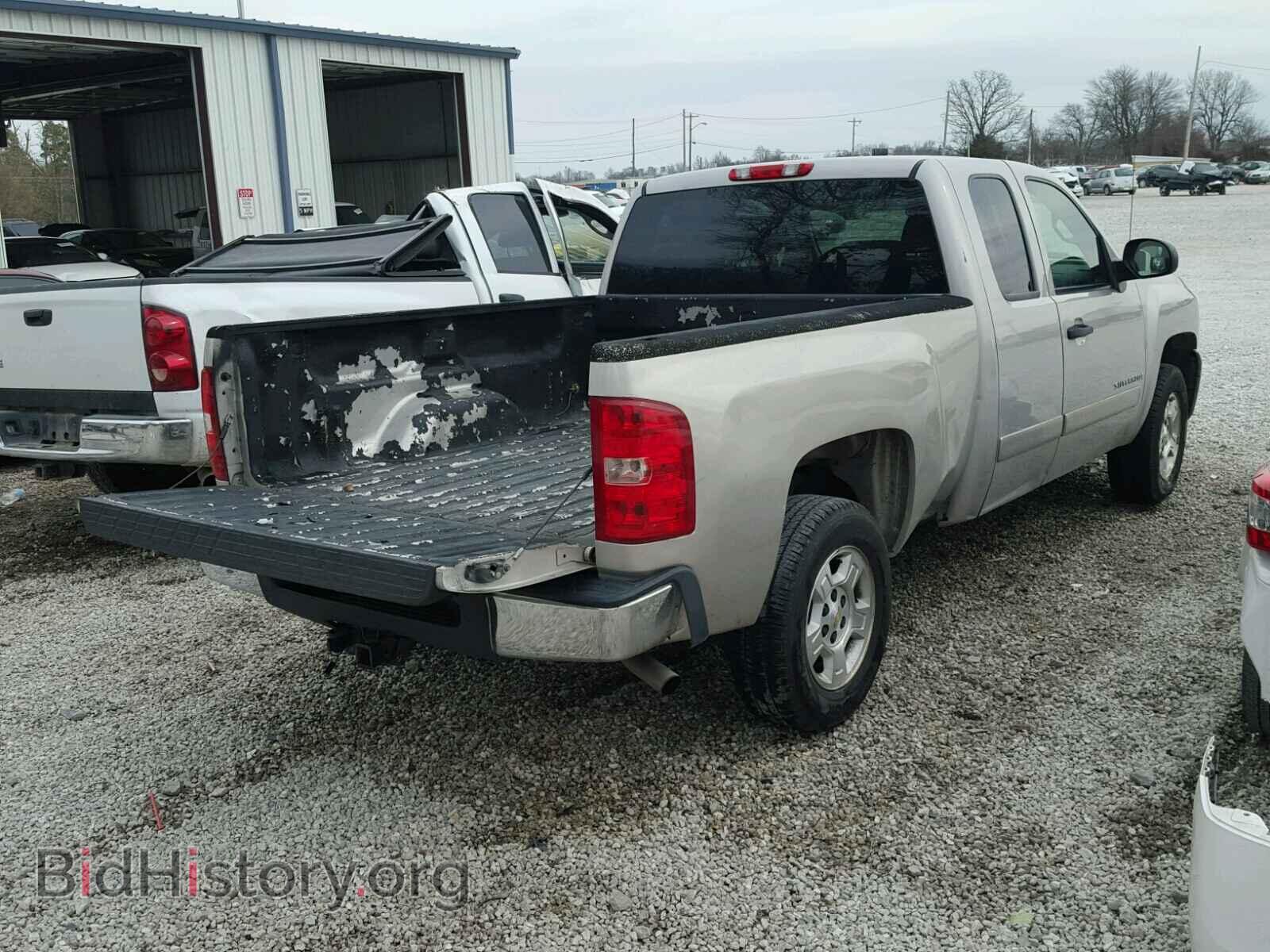 2007 CHEVROLET SILVERADO - VIN: 2GCEC19J671652604 - Фото 4