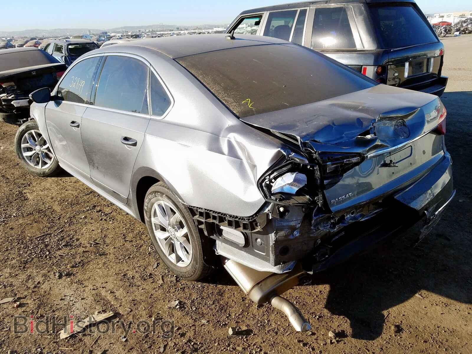 2017 VOLKSWAGEN PASSAT - VIN: 1VWAT7A34HC009062 - Фото 3