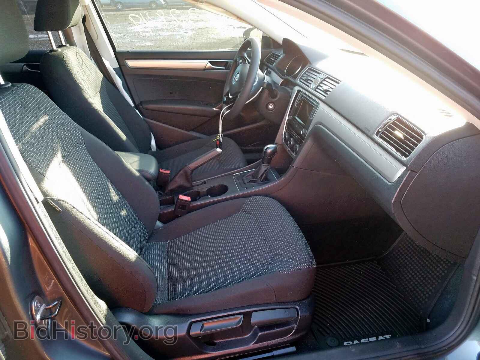 2017 VOLKSWAGEN PASSAT - VIN: 1VWAT7A34HC009062 - Фото 5
