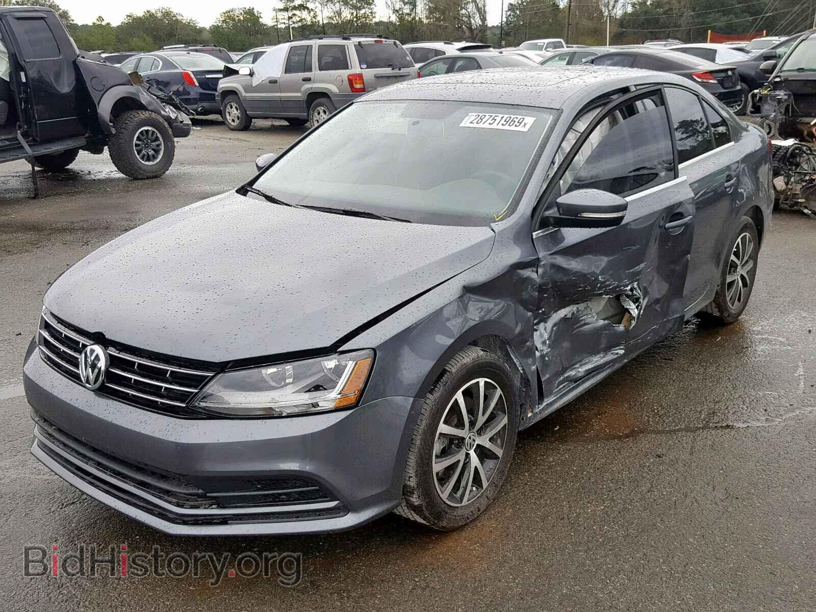 2018 VOLKSWAGEN JETTA - VIN: 3VWDB7AJ4JM260179 - Фото 2