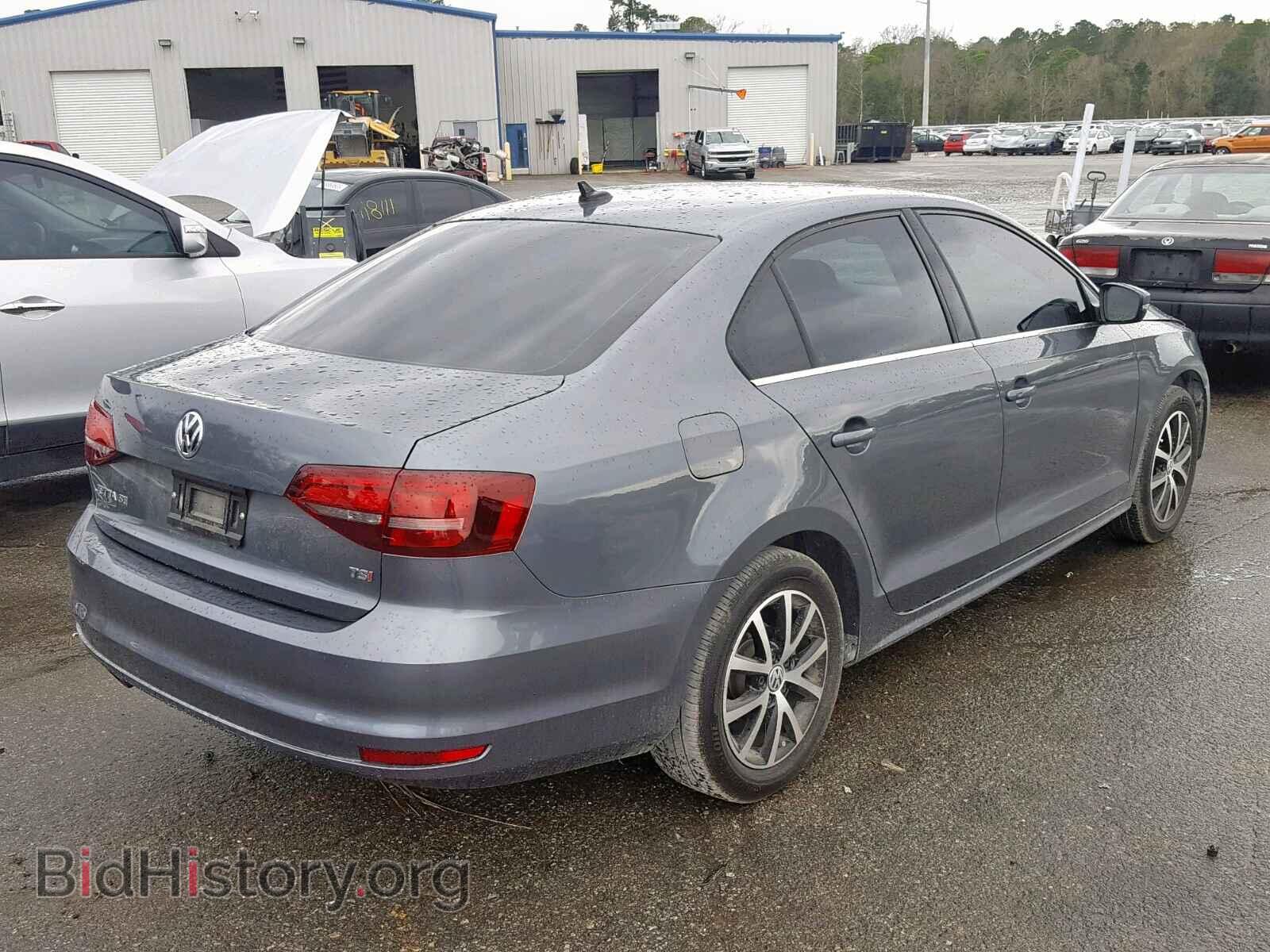 2018 VOLKSWAGEN JETTA - VIN: 3VWDB7AJ4JM260179 - Фото 4