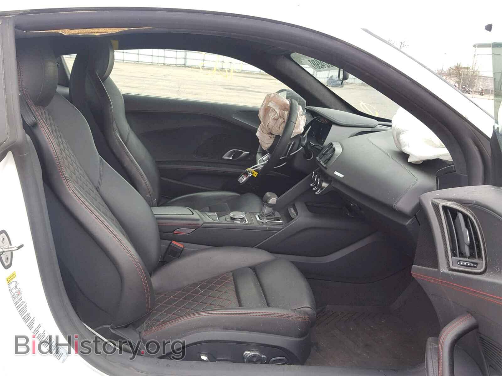 2017 AUDI R8 - VIN: WUAKBAFX2H7903284 - Фото 5