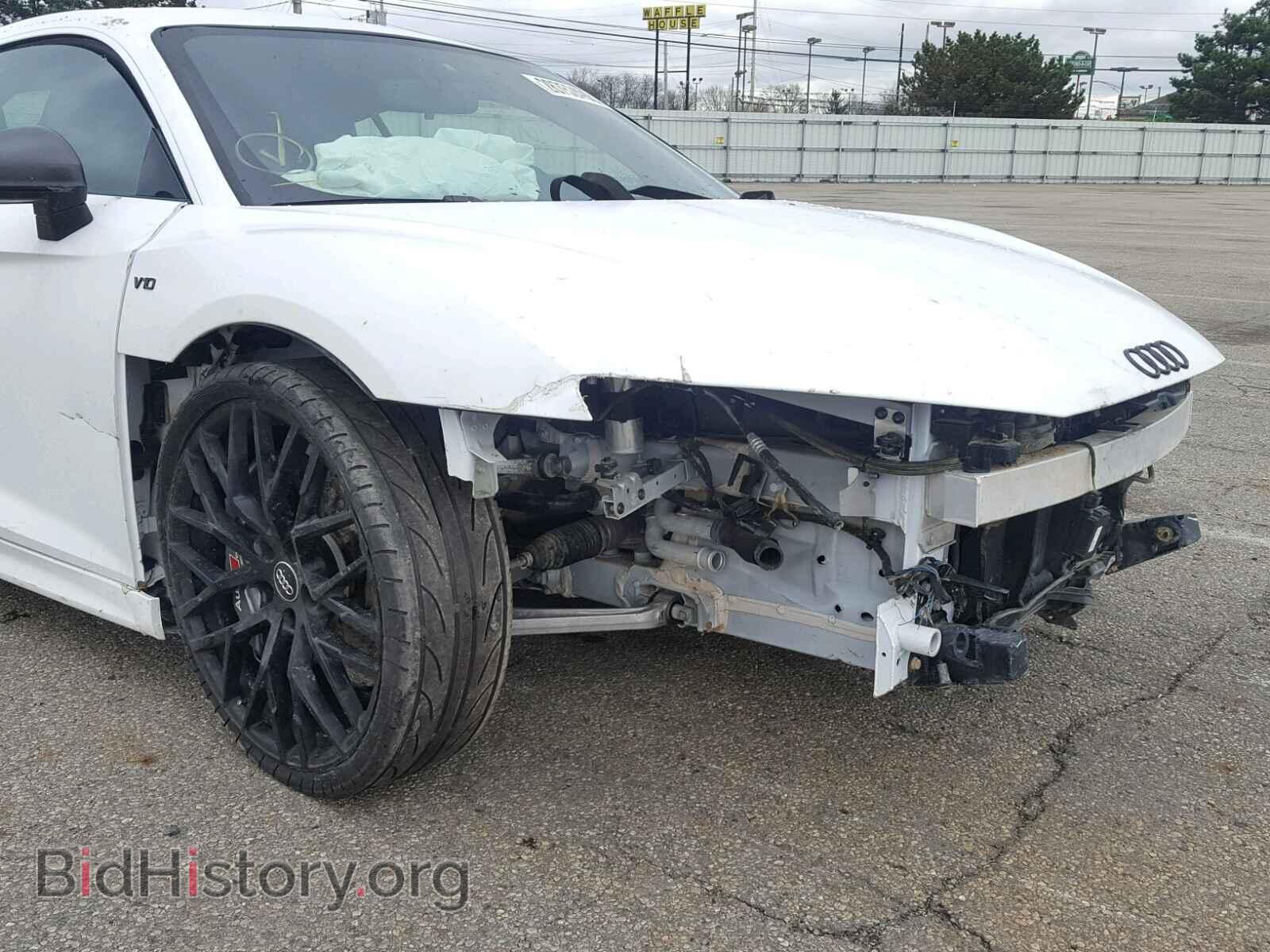 2017 AUDI R8 - VIN: WUAKBAFX2H7903284 - Фото 9