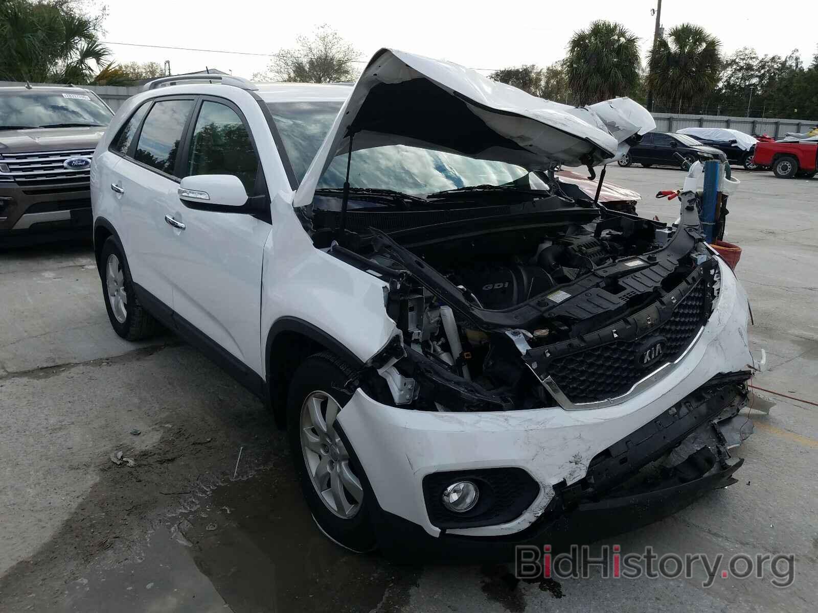 Photo 5XYKT3A63DG338934 - KIA SORENTO 2013