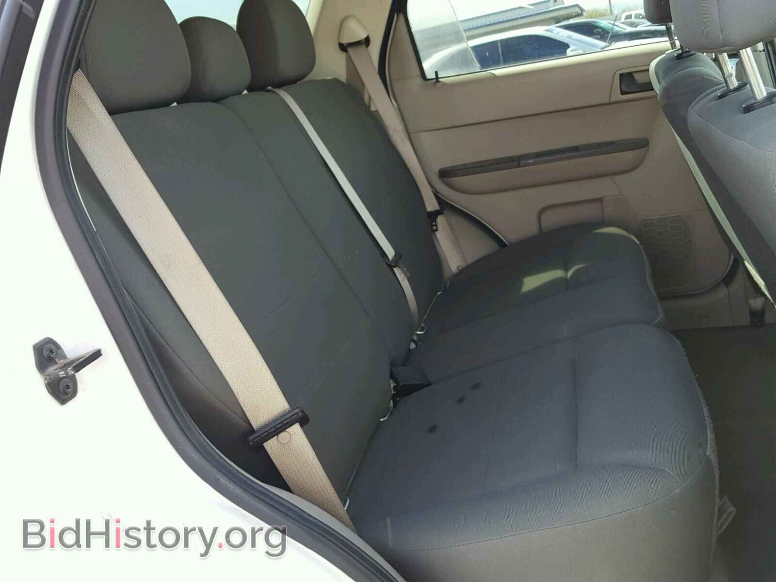 2011 FORD ESCAPE - VIN: 1FMCU0C71BKA09318 - Фото 6