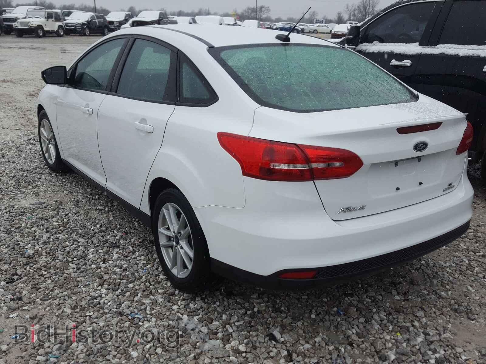 2016 FORD FOCUS SE - VIN: 1FADP3F25GL245558 - Фото 3