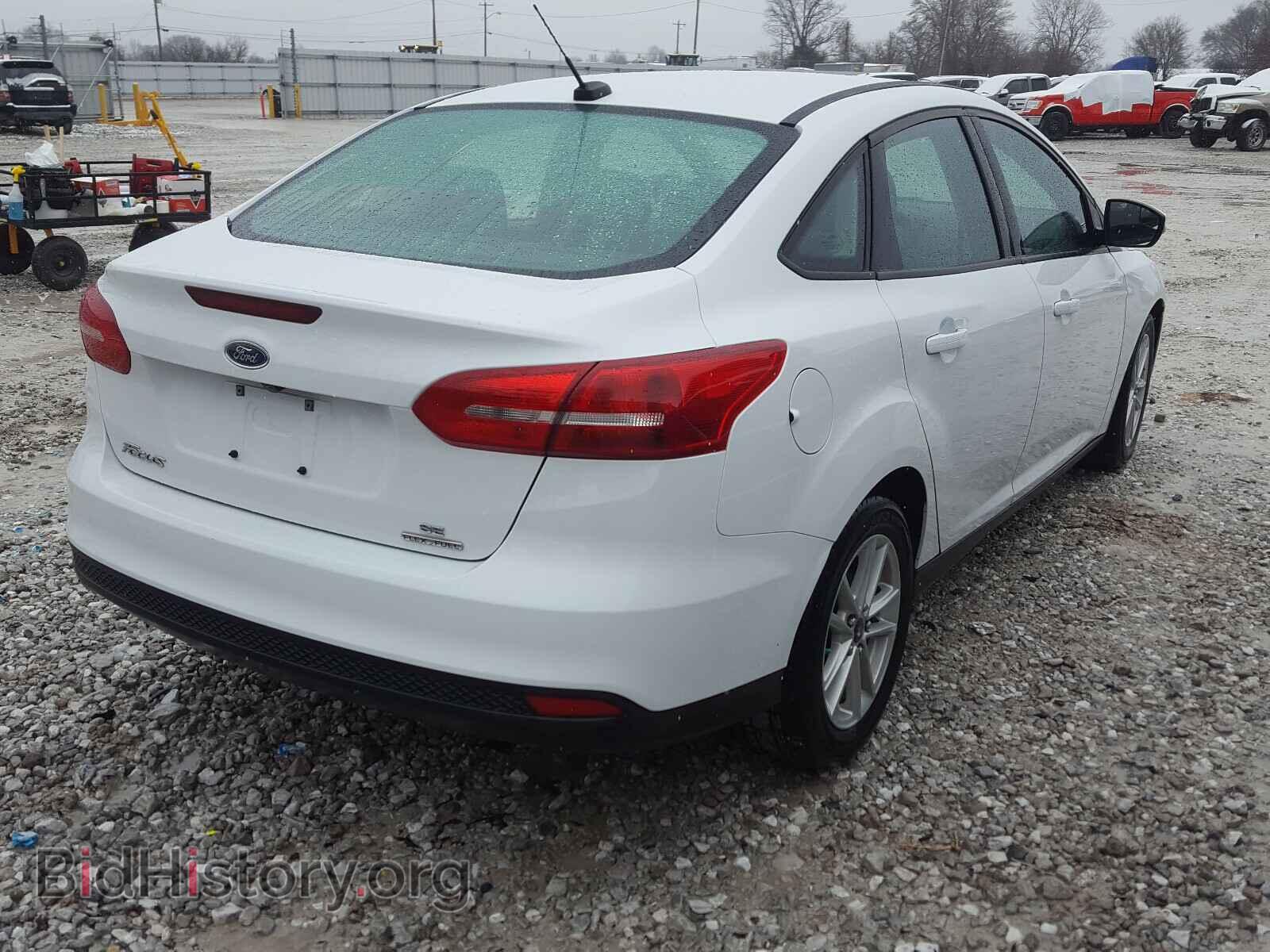 2016 FORD FOCUS SE - VIN: 1FADP3F25GL245558 - Фото 4