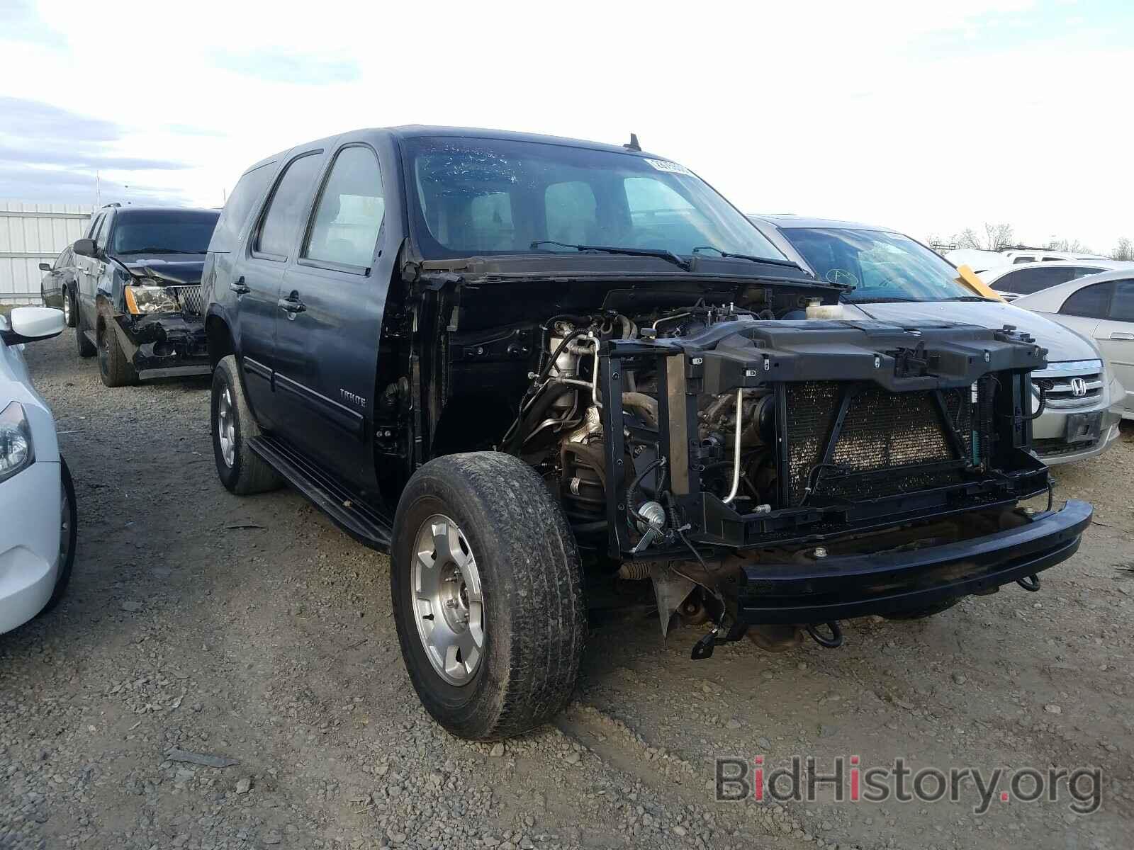 Photo 1GNSKBE0XCR328427 - CHEVROLET TAHOE 2012