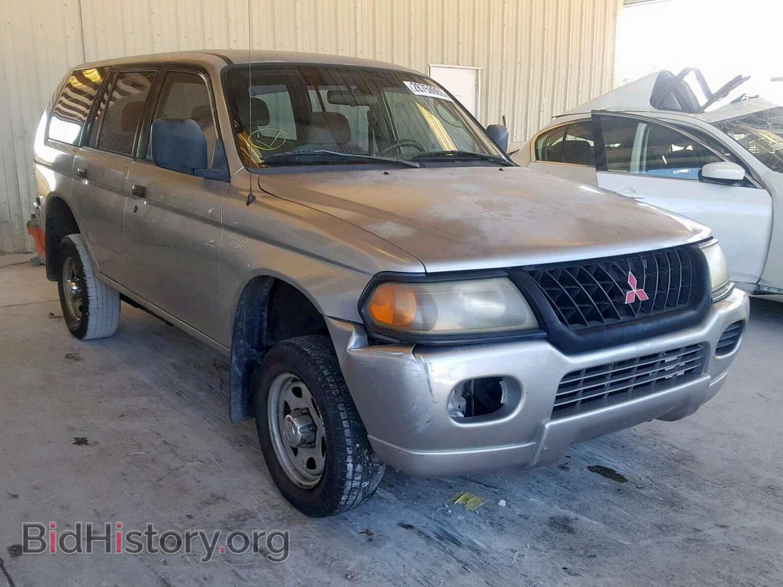 Photo  - MITSUBISHI MONTERO SP 2000