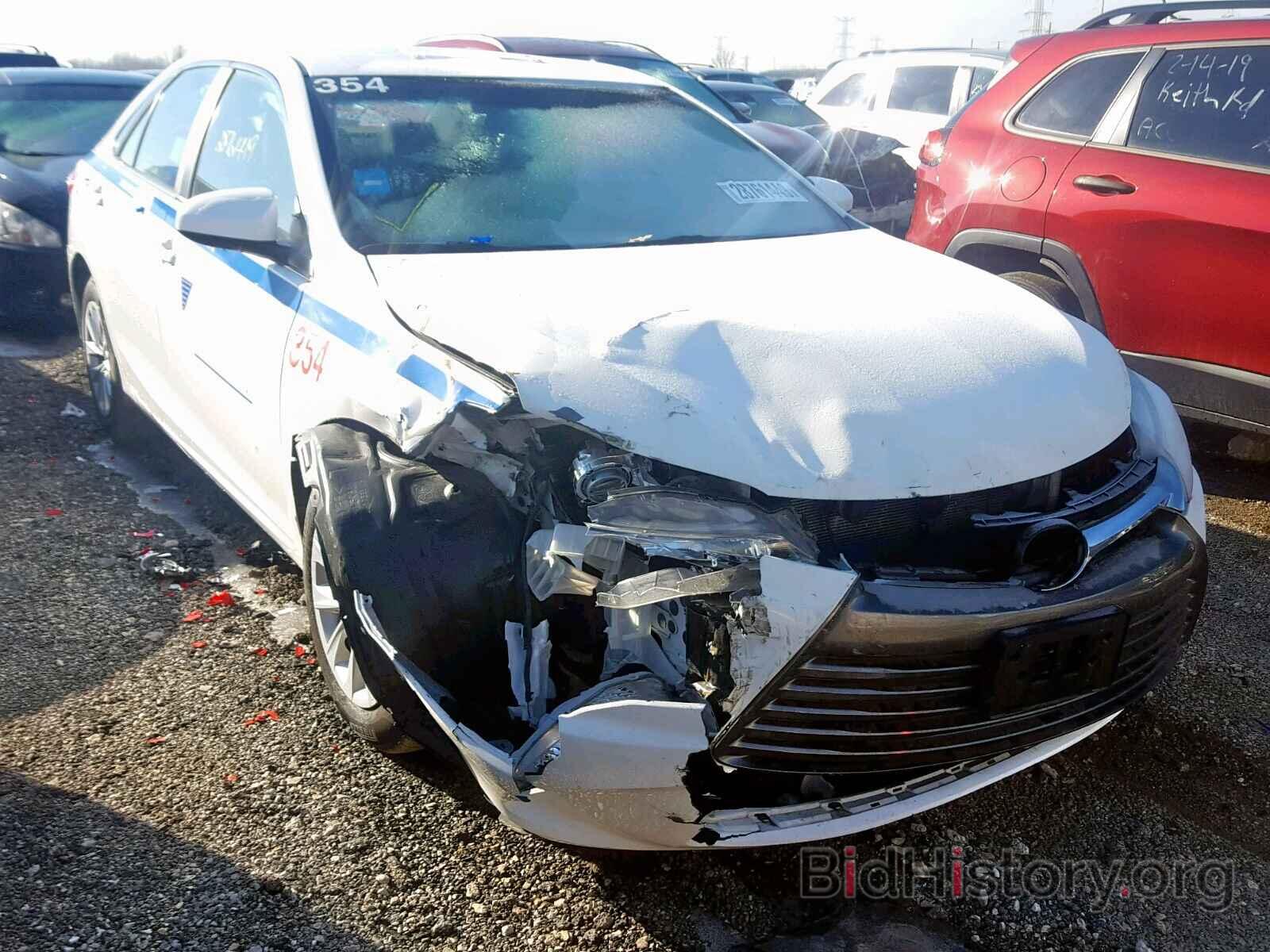 Photo 4T4BF1FK0FR467475 - TOYOTA CAMRY 2015