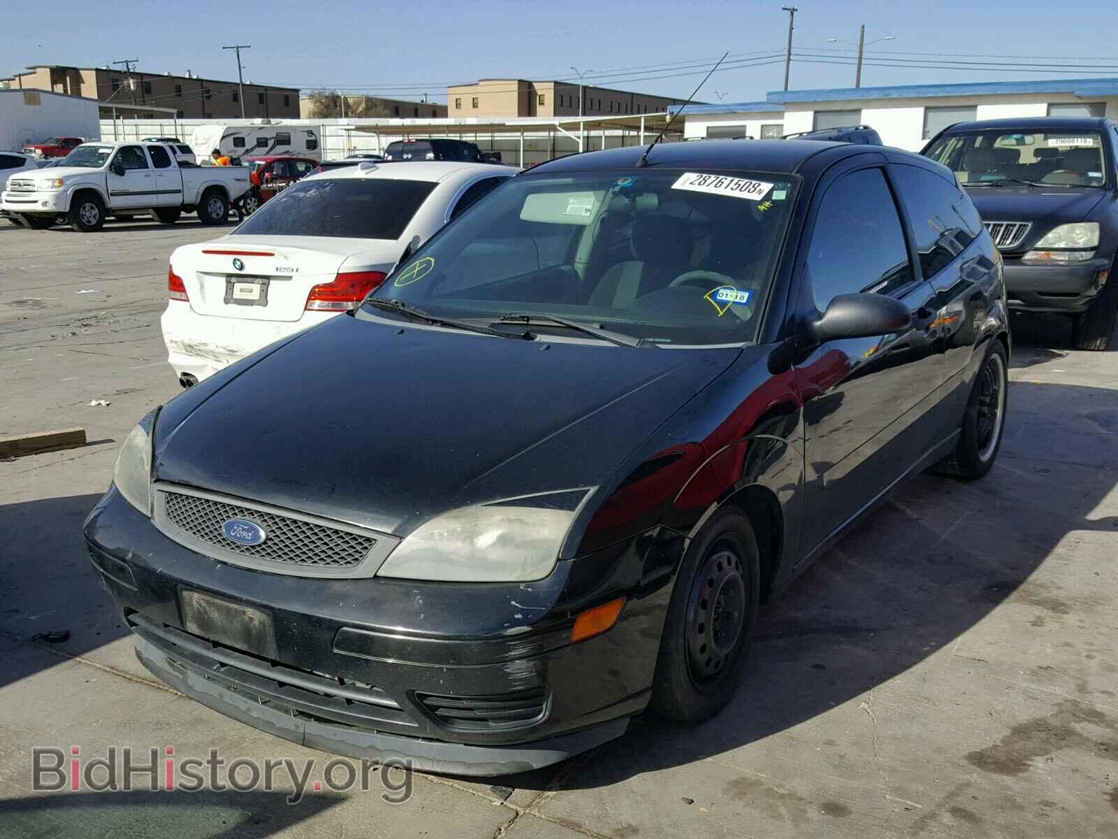 2007 FORD FOCUS - VIN: 1FAFP31N87W256143 - Фото 2