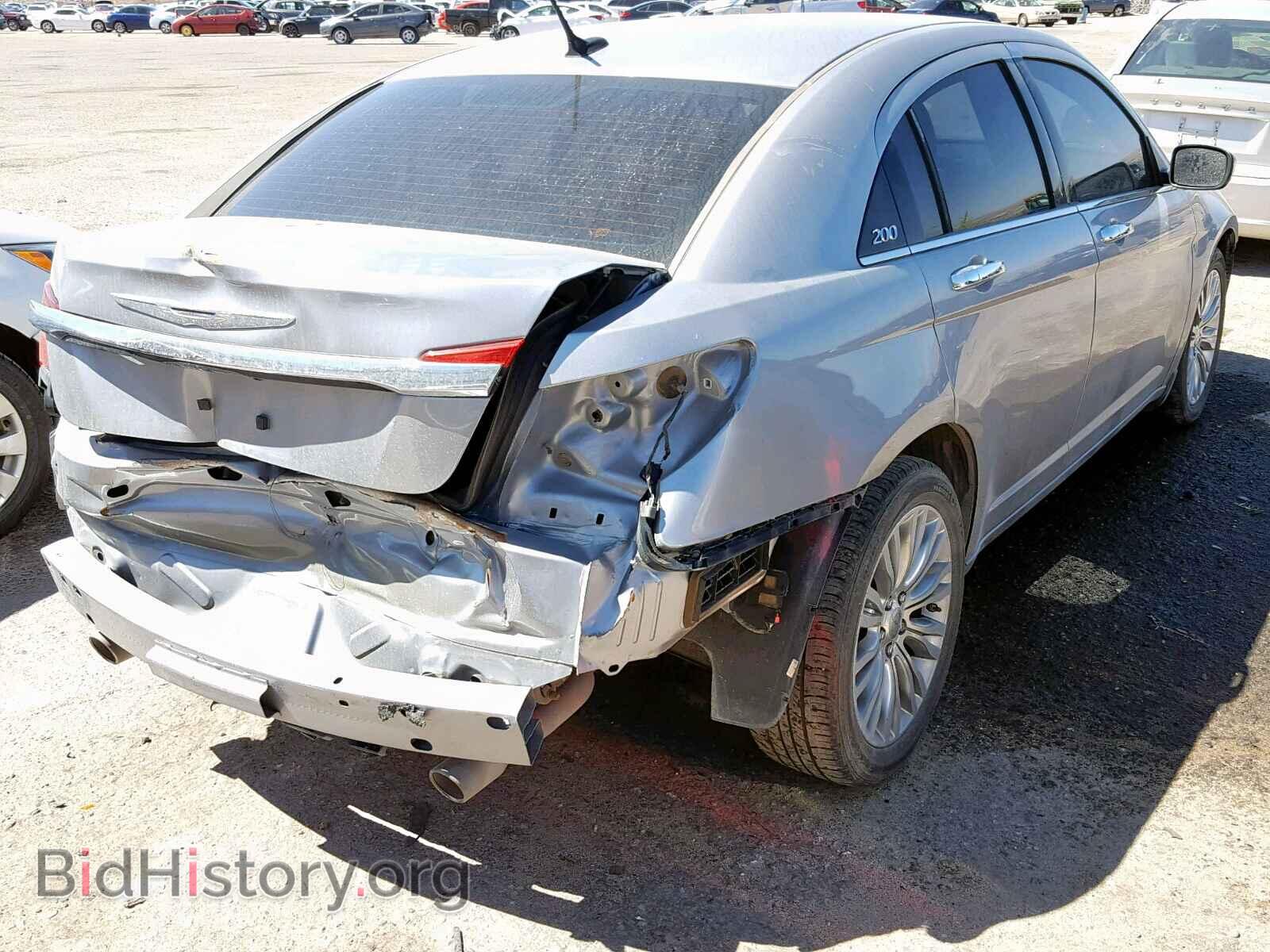 2013 CHRYSLER 200 - VIN: 1C3CCBCG5DN597328 - Photo 4