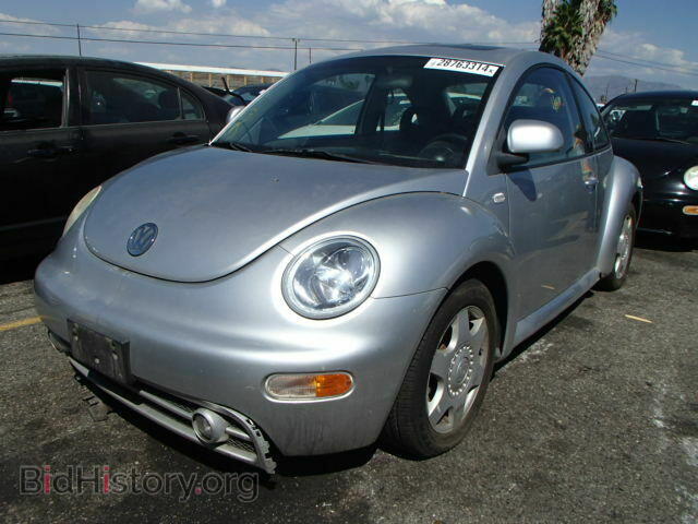 2000 VOLKSWAGEN BEETLE - VIN: 3VWCC21C8YM413766 - Фото 2