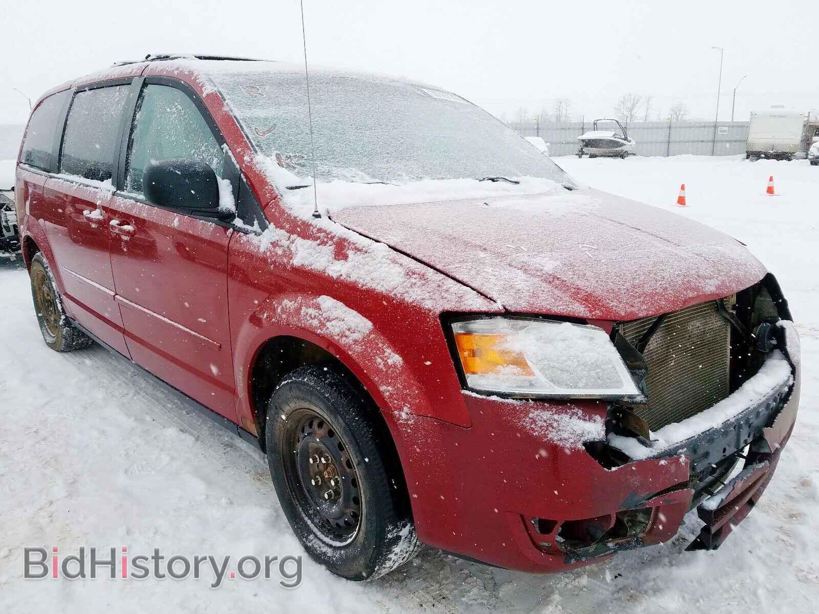 Photo 2D4RN4DE8AR163978 - DODGE CARAVAN 2010