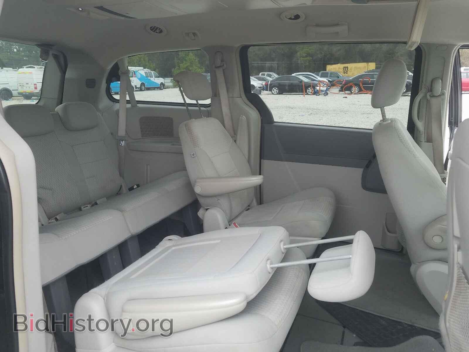2009 CHRYSLER MINIVAN - VIN: 2A8HR54X99R703346 - Фото 6