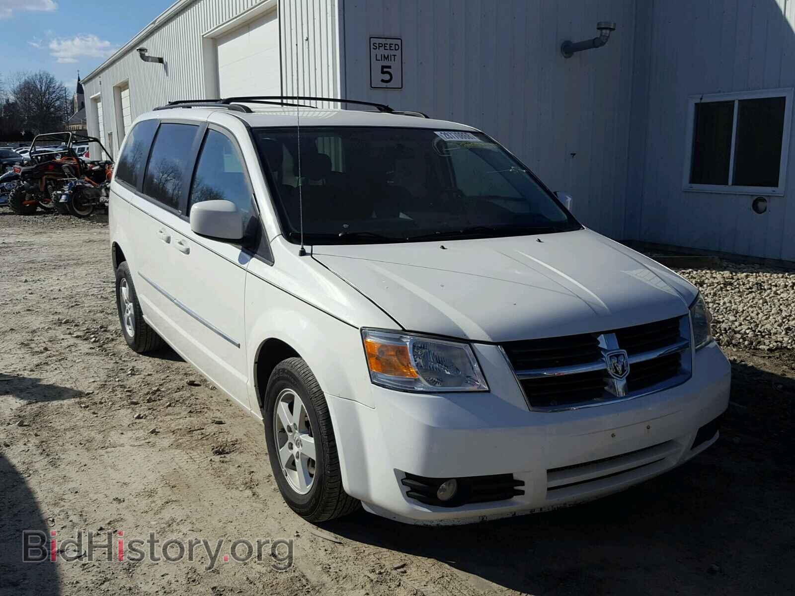 Photo 2D4RN5D11AR130744 - DODGE CARAVAN 2010