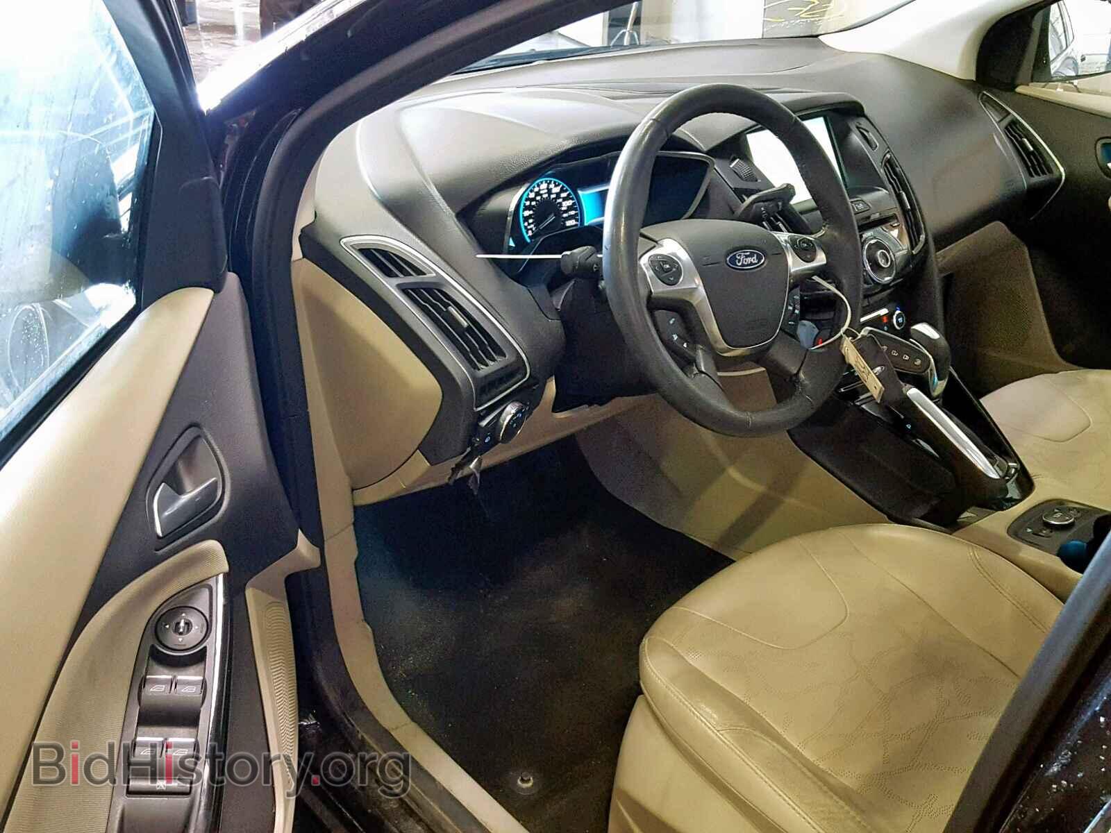 2012 FORD FOCUS - VIN: 1FAHP3R42CL386371 - Фото 9