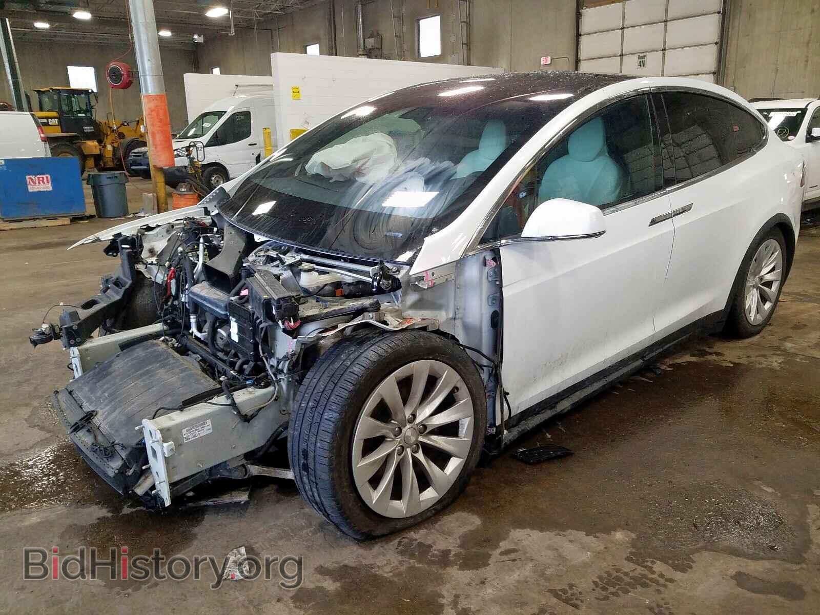 2017 TESLA MODEL X - VIN: 5YJXCBE28HF065123 - Фото 2