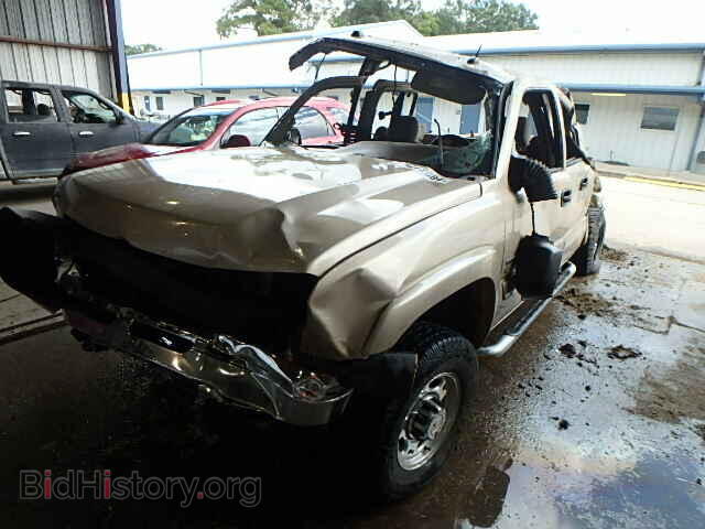 2005 CHEVROLET SILVERADO - VIN: 1GCHC23275F921638 - Фото 2