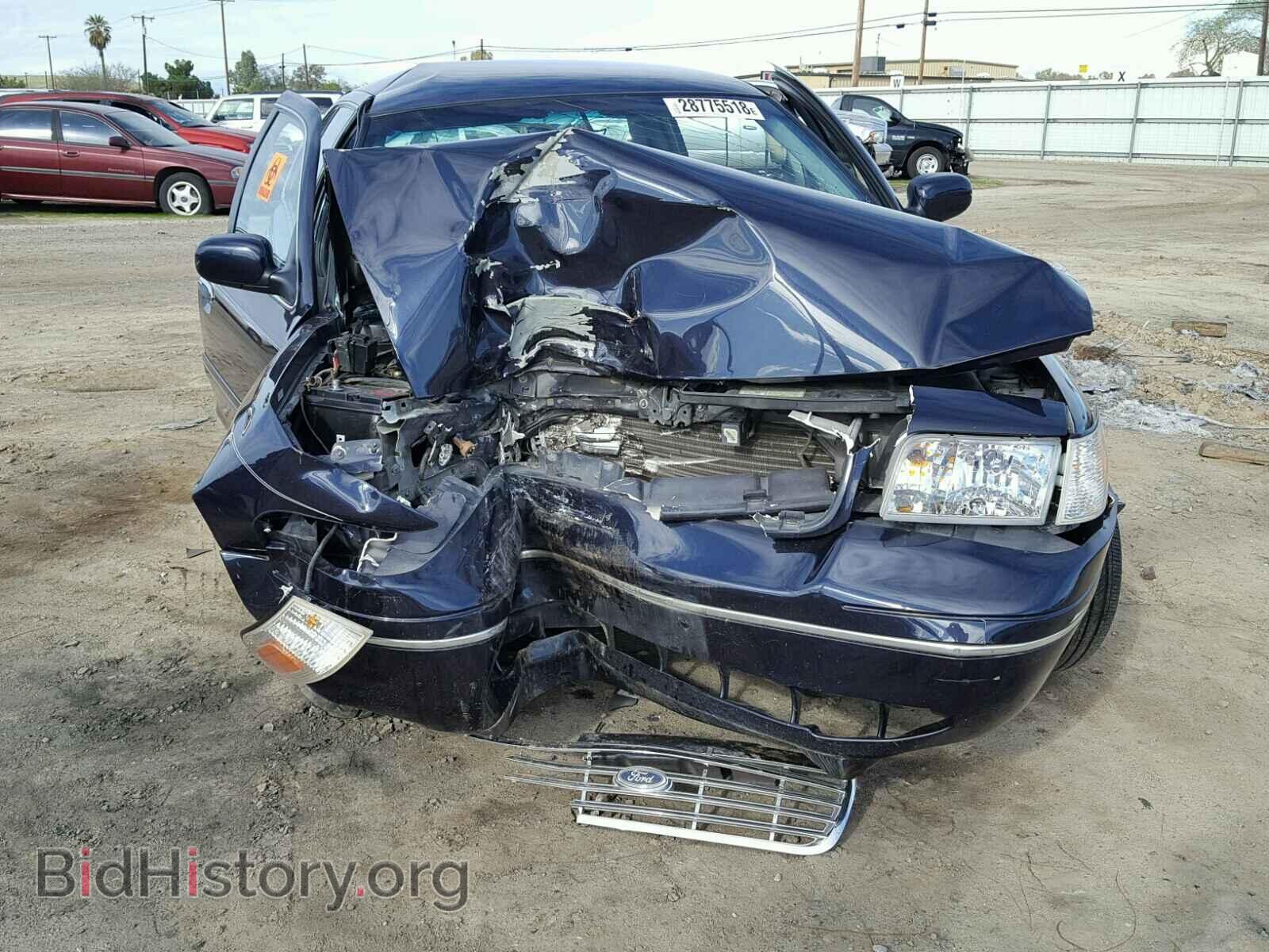 2000 FORD CROWN VIC - VIN: 2FAFP74W8YX130415 - Фото 9