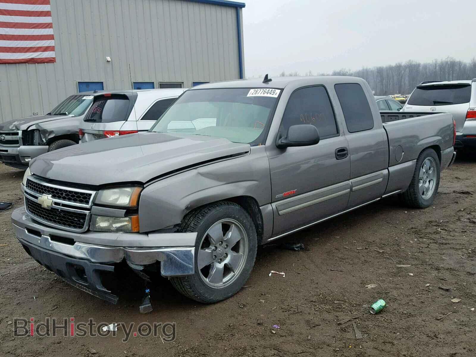 2006 CHEVROLET SILVERADO - VIN: 2GCEC19N461202631 - Фото 2