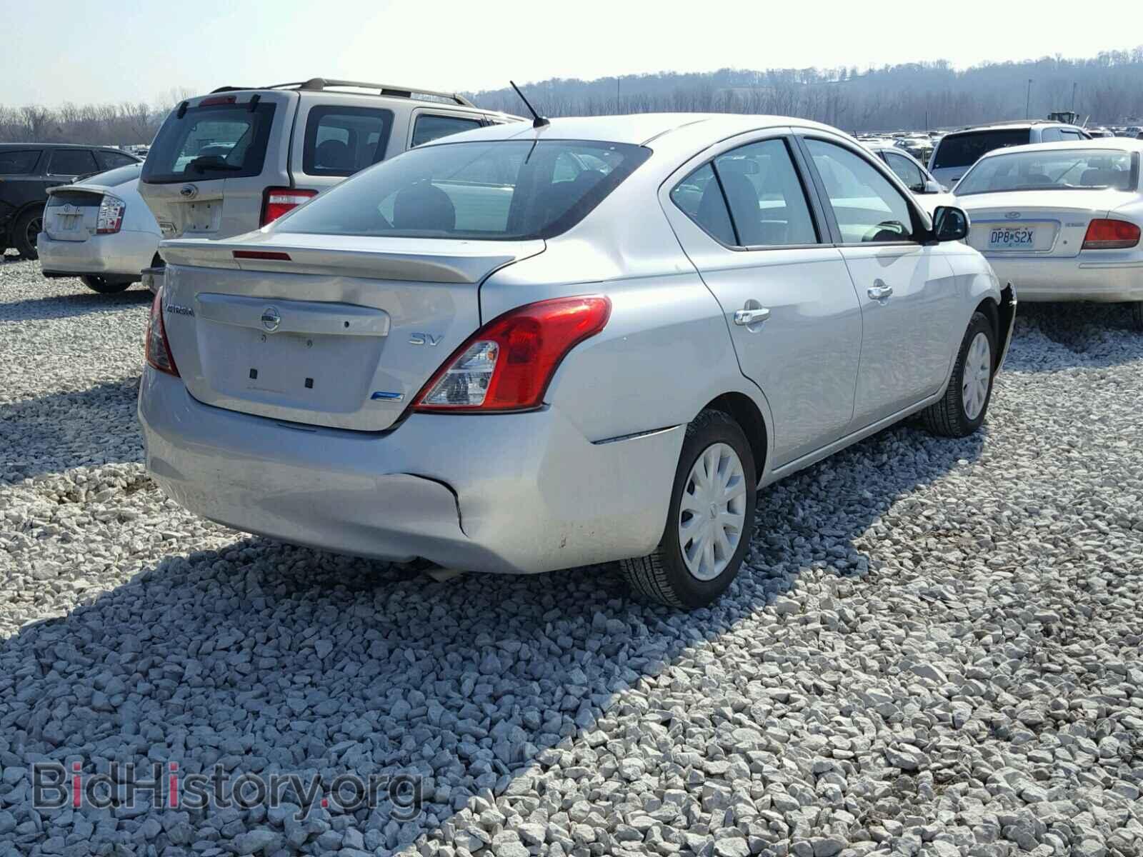 2013 NISSAN VERSA - VIN: 3N1CN7AP4DL859736 - Фото 4