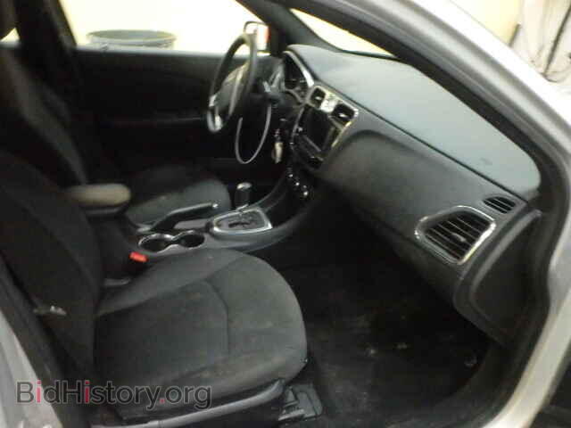 2011 CHRYSLER 200 - VIN: 1C3BC1FBXBN611520 - Фото 5