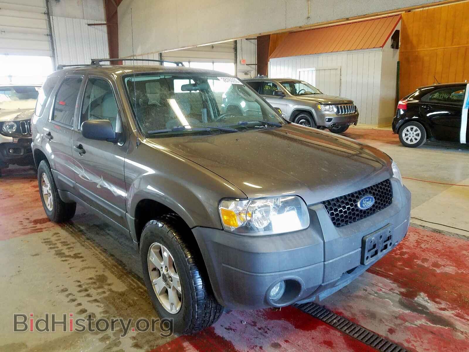 Фотография 1FMYU93106KB56452 - FORD ESCAPE 2006